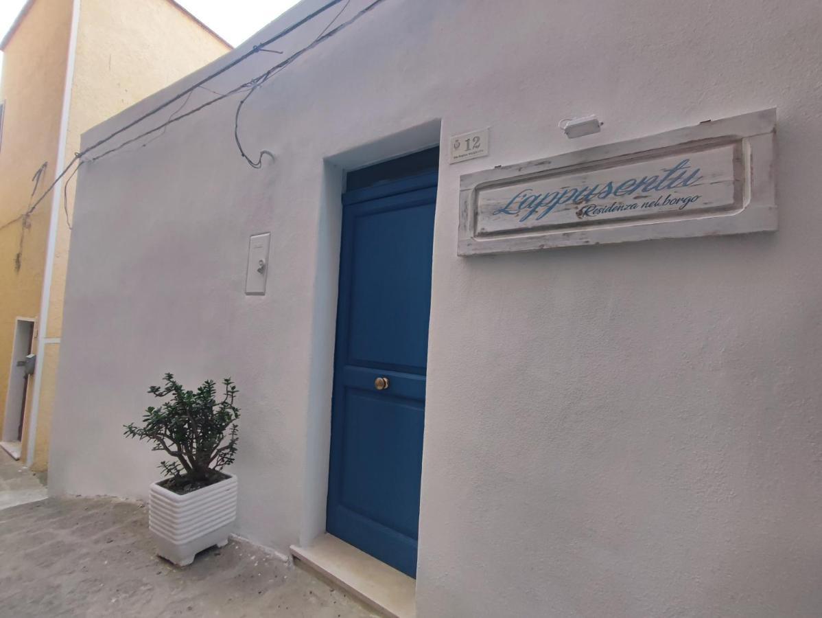 Residenza Nel Borgo L'Appusentu Bed & Breakfast Castelsardo Eksteriør bilde