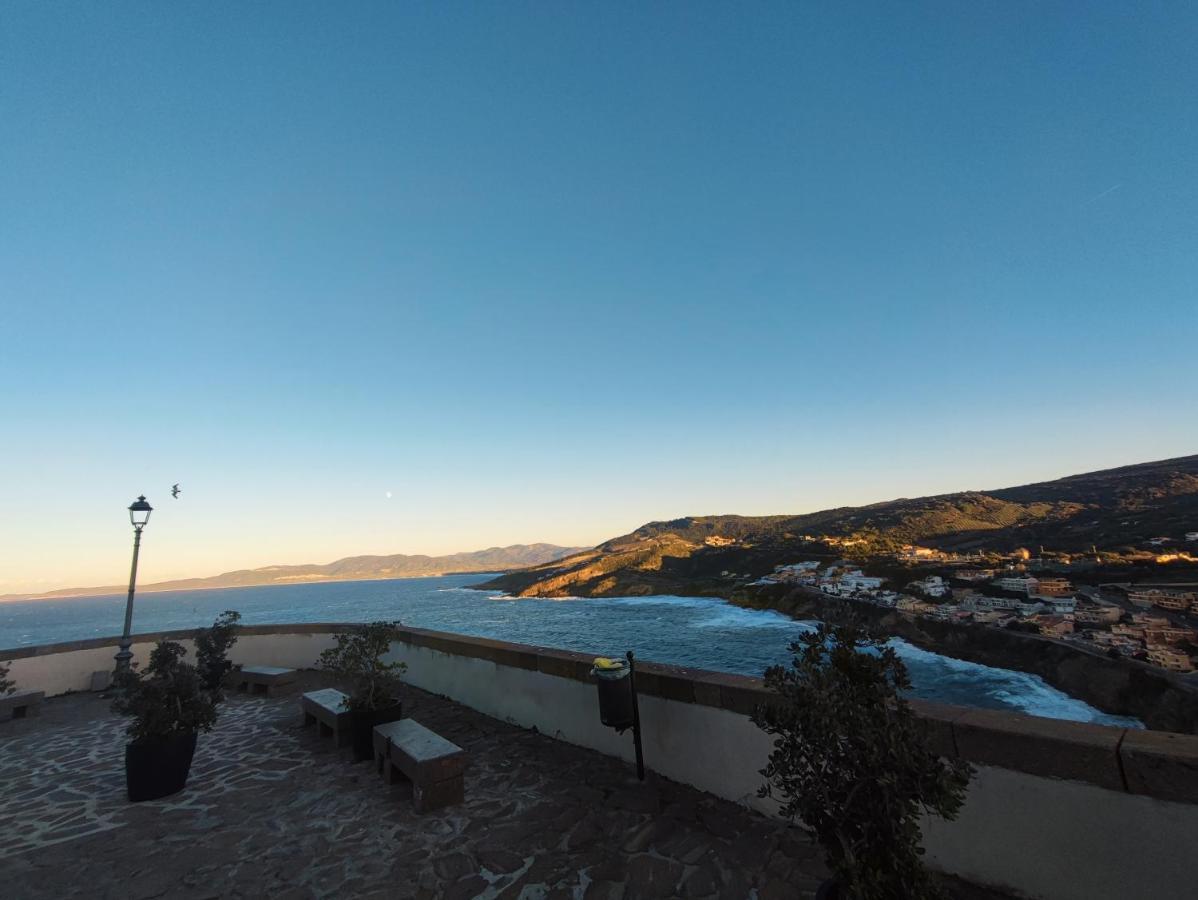 Residenza Nel Borgo L'Appusentu Bed & Breakfast Castelsardo Eksteriør bilde